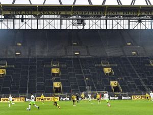 Liga Jerman Kembali, Warga Bisa Senyum Lagi