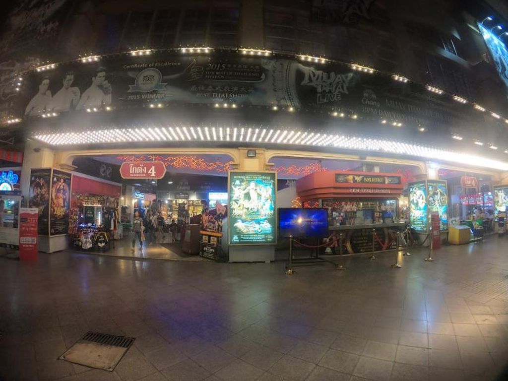 Gemerlap Kehidupan Malam di Bangkok, Ini Tempatnya Gemerlap Kehidupan Malam di Bangkok, Ini Tempatnya