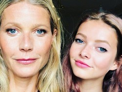Gaya Kompak Gwyneth Paltrow dan Putrinya Sambut 2023, Pakai Bikini Seksi