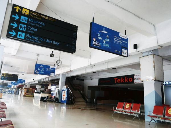 Mudik Dilarang, Bandara Halim Sepi