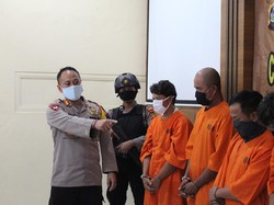 Akhir Tipu-tipu Tukang Ojek Pembuat Surat Bebas Corona Palsu