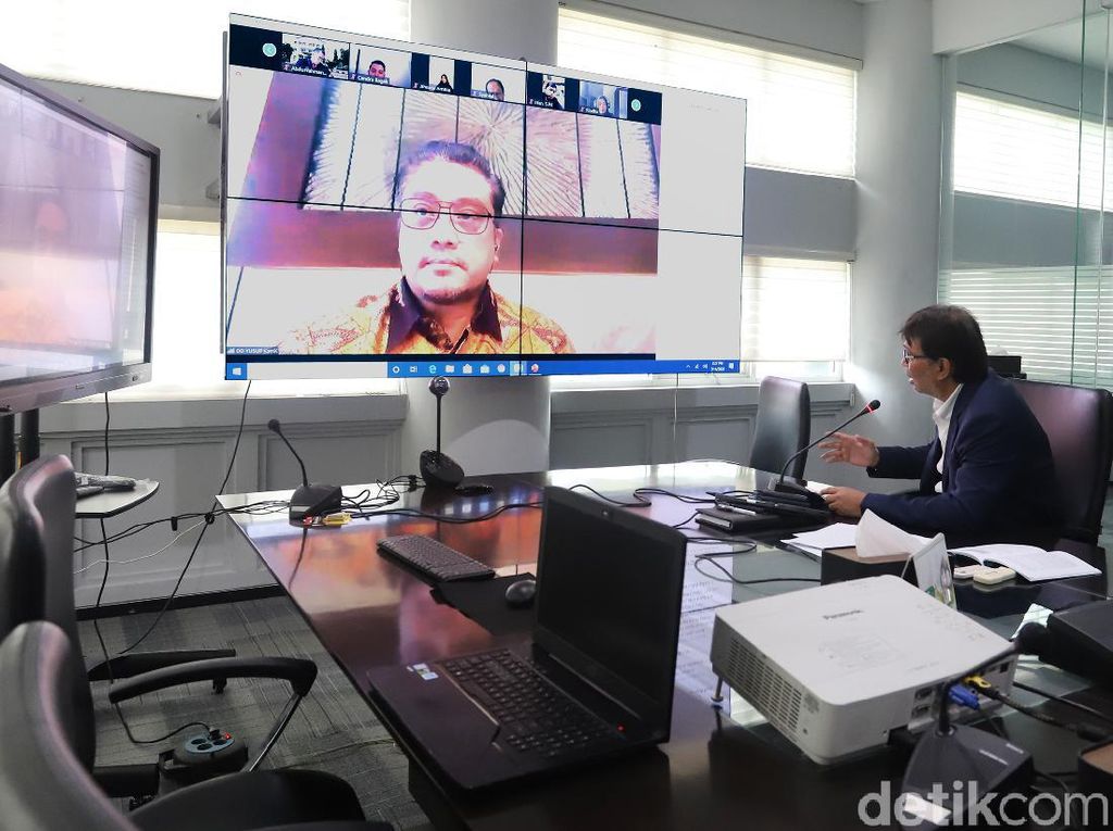 Cerita Mahasiswa Aceh Kuliah Online: Naik Menara Masjid Cari Internet Cerita Mahasiswa Aceh Kuliah Online: Naik Menara Masjid Cari Internet