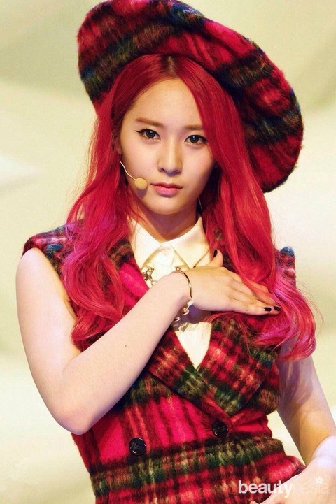 5 Idol K Pop Wanita yang Tampil Menawan dengan Rambut Merah 5 Idol K Pop Wanita yang Tampil Menawan dengan Rambut Merah