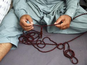 Pengertian Iman, Islam, & Ihsan: Segitiga Sama Sisi Umat Islam