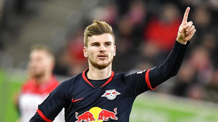 FILE - In this Saturday, Dec. 14, 2019 file photo, Leipzigs Timo Werner celebrates after scoring a penalty during their German Bundesliga soccer match against Fortuna Duesseldorf in Duesseldorf, Germany. The coronavirus pandemic has changed almost everything about soccer in Germany, except Bayern Munichs chances of winning. When the Bundesliga resumes on Saturday, May 16 after a two-month suspension caused by the pandemic, Borussia Dortmund and Leipzig will be Bayerns main challengers. Bayern’s Robert Lewandowski, Borussia Dortmund’s Erling Haaland and Leipzig’s Timo Werner have all been crucial to their teams challenges with explosive scoring form.(AP Photo/Martin Meissner)