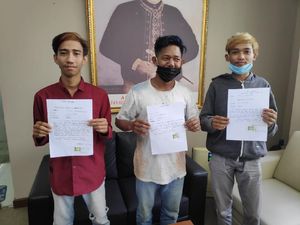 Tiga Pemuda Kukar Dipanggil Satpol PP Gegara Joget di Mobil Pelat Merah