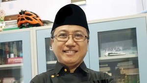 Wali Kelas Khas Pesantren TMI