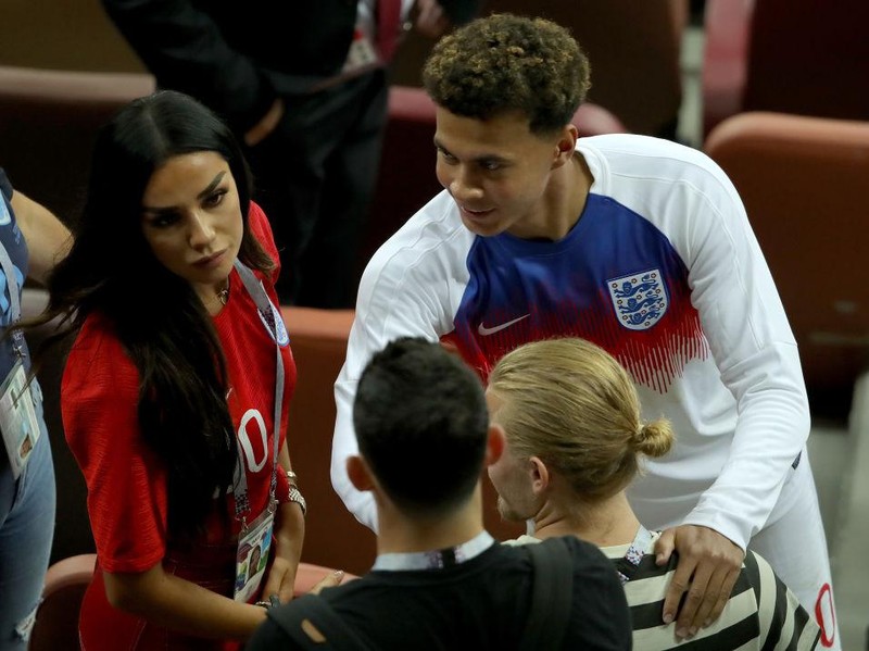Ruby Mae, Dele Alli