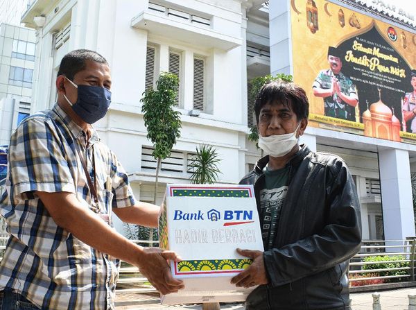 Sembako untuk Ojek Pangkalan