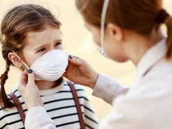 Studi Sebut Anak Bisa Tularkan Corona Sama Efektif Seperti Orang Dewasa