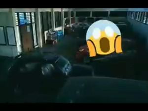 Wuss.. Mobil Maju-Mundur Sendiri di Bengkel SMK, Mbah Mijan Beri Komentar