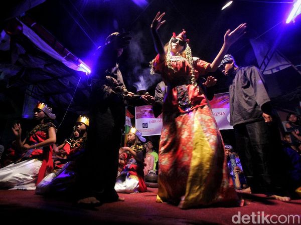 Mengenal Sintren, Tarian Mistis Roh Sang Putri Menari