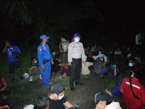 Patroli Cegah Corona, Polisi Amankan 80 TKI Ilegal di Asahan Sumut