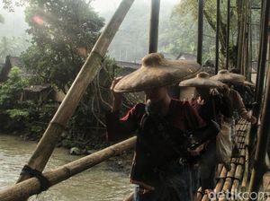 Bupati Lebak Akui Suku Baduy Resah dengan Turis yang Cemari Lingkungan Bupati Lebak Akui Suku Baduy Resah dengan Turis yang Cemari Lingkungan