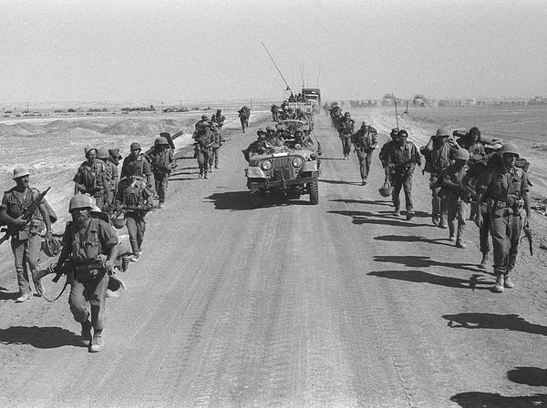 Kilas Balik Perang Ramadhan 1973 yang Panaskan Timur Tengah