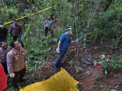 Polisi Temukan Barang-barang Ini di Lokasi Temuan Kerangka di Wonogiri