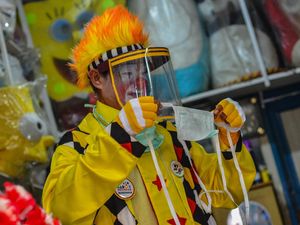 Ilmuwan Ungkap Ilusi dari Trik Sulap Melalui Uji Coba kepada Monyet Ilmuwan Ungkap Ilusi dari Trik Sulap Melalui Uji Coba kepada Monyet