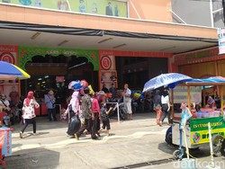 Rawan Kerumunan Saat PSBB, Pertokoan di Cianjur Hanya Boleh Buka 4 Jam