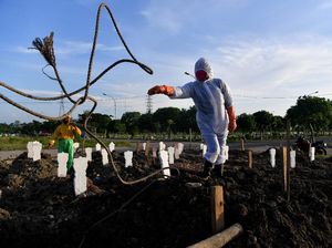 Selain Vaksinasi, Ini 5 Langkah Krusial Pemkot Surabaya Tangani COVID-19 Selain Vaksinasi, Ini 5 Langkah Krusial Pemkot Surabaya Tangani COVID-19