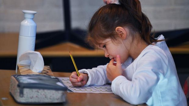 Ilustrasi anak sekolah