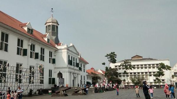 Foto: Spot Ngabuburit di Jakarta Barat, dari Instagramable sampe yang Asri