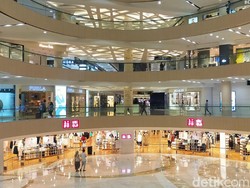 Cukup Ramai di Weekend, Mal Surabaya Sepi di Weekdays