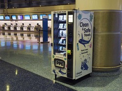 Wah, Bandara Las Vegas Punya ATM Masker