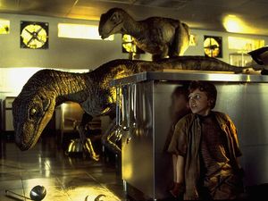 Jurassic Park Dikritik Tak Akurat soal Kehidupan Raptor 65 Juta Tahun Lalu