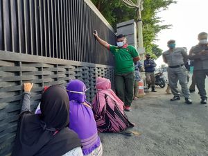 Bawa Cabai-Tomat ke Rumah Gubernur, Pedagang di Gorontalo Minta Pasar Dibuka