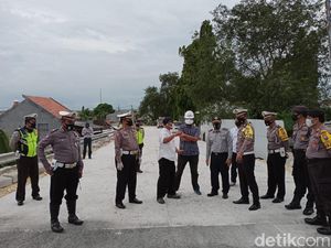 Jembatan Widang Kini Bisa Dilalui Dua Arah