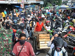 Ada PSBB, Pasar Anyar Bogor Hari Ini Masih Padat