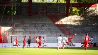 Musim ini bisa menjadi momen tersubur Lewandowski mengingat masih banyaknya pertandingan untuk Bayern.  