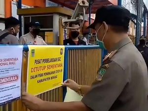 Pengunjung Makin Padat Jelang Lebaran, Mal SGC Bekasi Ditutup Pengunjung Makin Padat Jelang Lebaran, Mal SGC Bekasi Ditutup