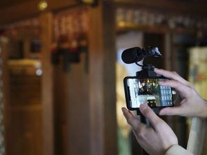 Kuil Jepang Buka Layanan Online Usir Roh Jahat