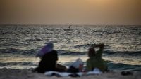 Cara Asyik Warga Palestina Ngabuburit Menunggu Buka Puasa
