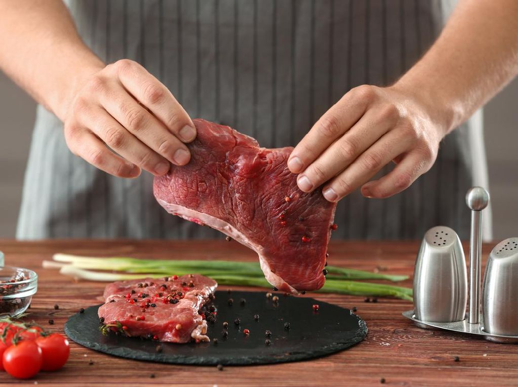 Ini Panduan Menikmati Daging Kurban untuk Penyintas Covid-19 Ini Panduan Menikmati Daging Kurban untuk Penyintas Covid-19