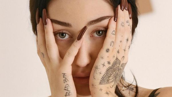 Sosok Noah, Adik Miley Cyrus yang Merasa Jadi Bayang-bayang Kakaknya