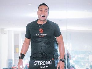 Cerita Umar Syarief, Karateka Nasional yang Kini Jadi Pelatih Zumba Cerita Umar Syarief, Karateka Nasional yang Kini Jadi Pelatih Zumba