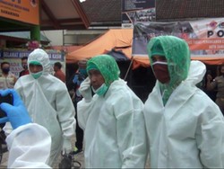 Viral Petugas Pemakaman Korban Corona Kelelahan di Kaltim, Begini Ceritanya