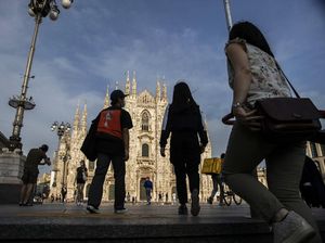 Italia Pertimbangkan Pembatasan Ketat saat Libur Natal dan Tahun Baru Italia Pertimbangkan Pembatasan Ketat saat Libur Natal dan Tahun Baru