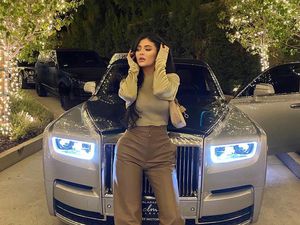 Gelar Miliarder Kylie Jenner Dicabut oleh Forbes