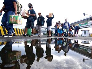 Mobilitas Warga Meningkat, IDI Minta Masyarakat Tetap di Rumah