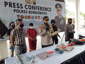 Pembuat Petasan di Bondowoso Diamankan, 14 Kg Bubuk Disita