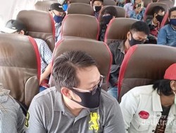 Kenapa Tak Ada Social Distancing di Batik Air dari Batam ke Jakarta?