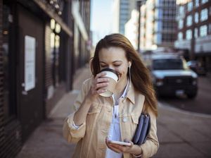 Minum 2-3 Cangkir Kopi per Hari Terbukti Kurangi Lemak Tubuh pada Wanita