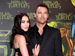 Dikabarkan Cerai usai 10 Tahun Nikah, Megan Fox Lepas Cincin Kawin
