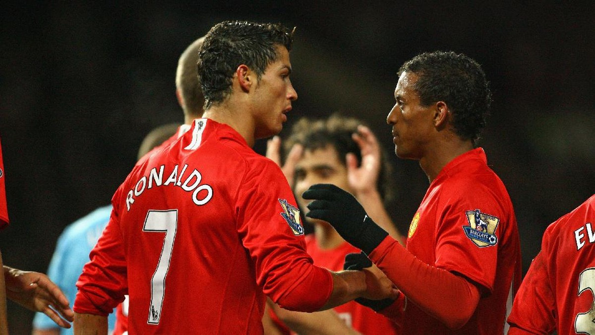 Cristiano Ronaldo dan Luis Nani di Manchester United. (Foto: Alex Livesey/Getty Images)