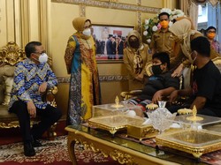 Beasiswa untuk Bocah Penjual Jalangkote yang Jadi Korban Bullying