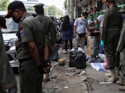 Warga Juga Padati Pasar Senen Jelang Lebaran