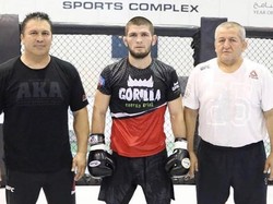 Ayah Khabib Nurmagomedov Meninggal Dunia